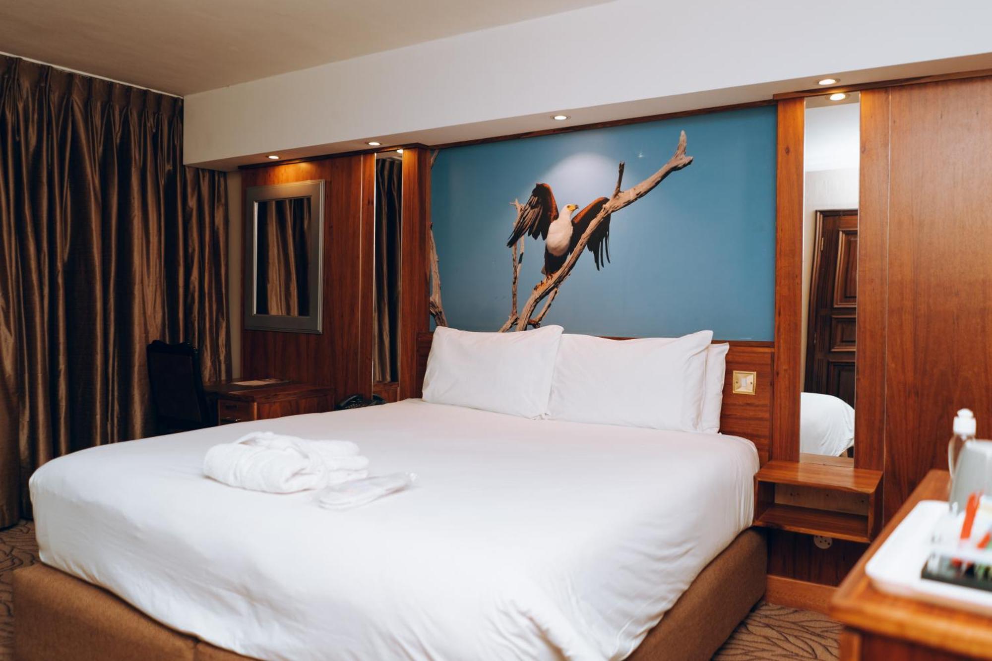 Monomotapa Hotel Harare Buitenkant foto