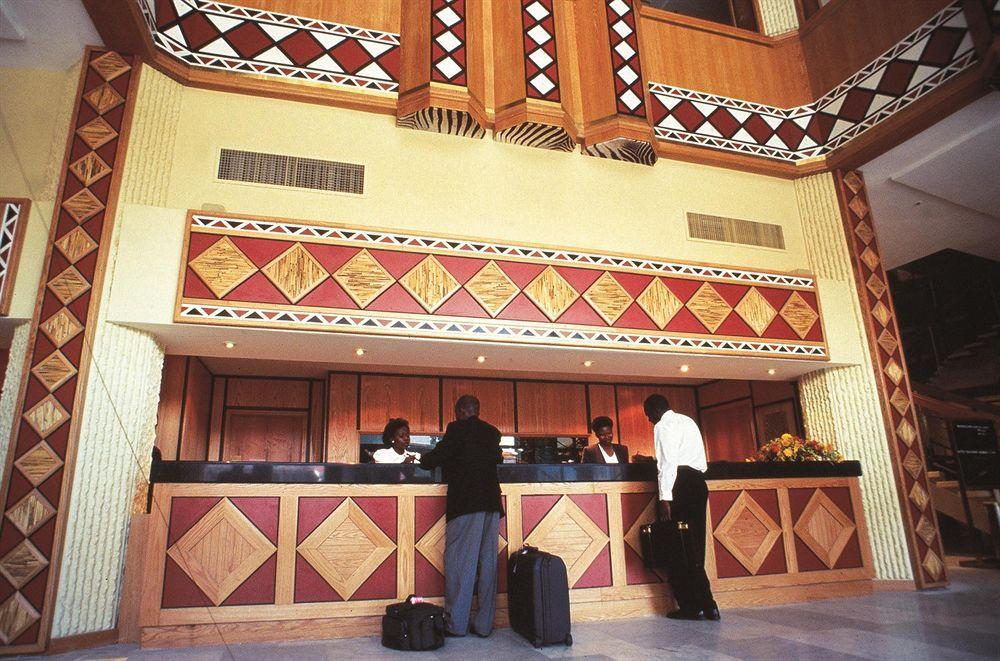 Monomotapa Hotel Harare Interieur foto