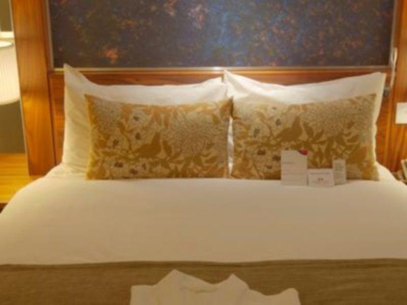Monomotapa Hotel Harare Buitenkant foto