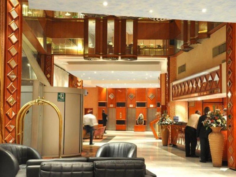 Monomotapa Hotel Harare Buitenkant foto