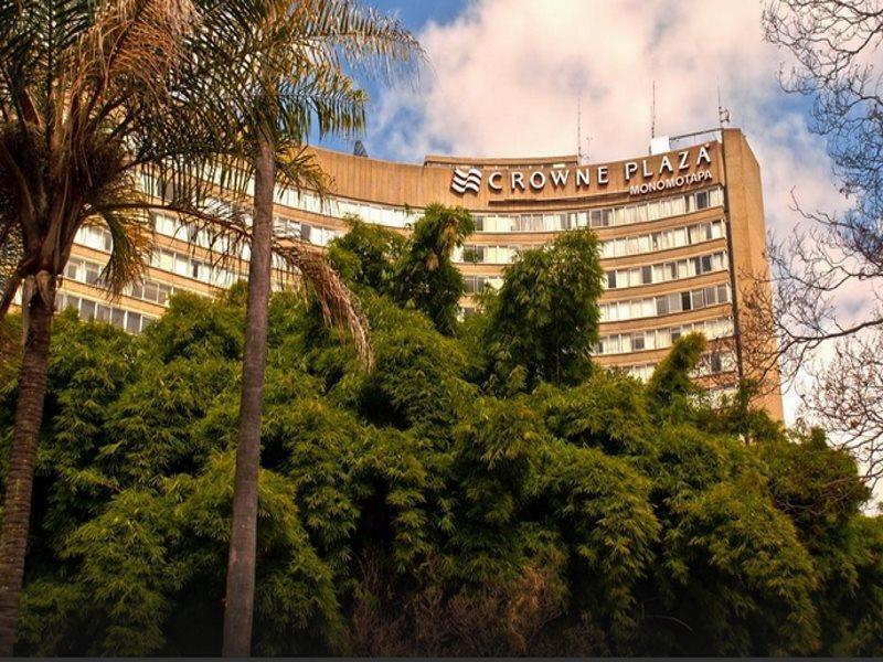 Monomotapa Hotel Harare Buitenkant foto