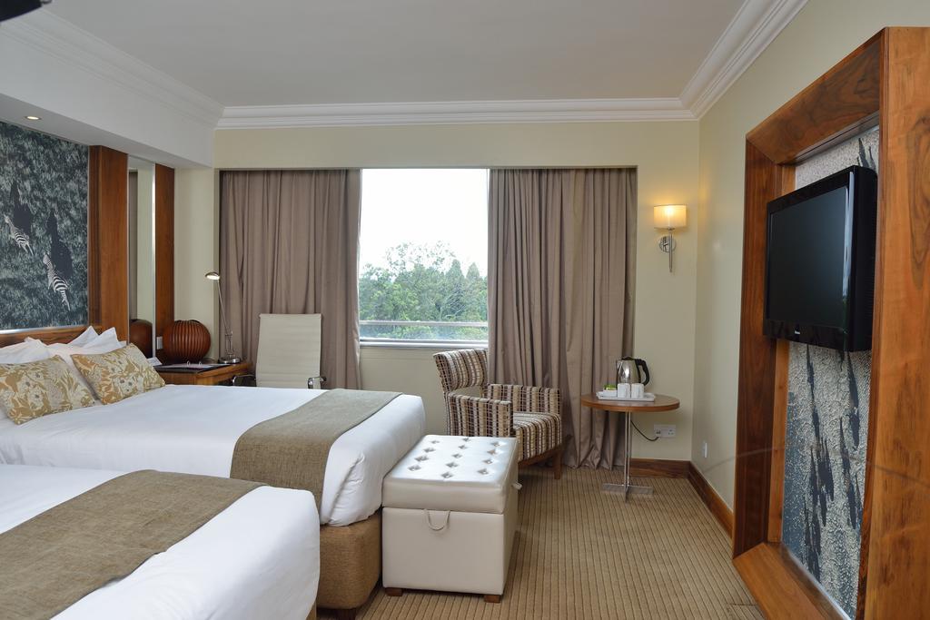 Monomotapa Hotel Harare Buitenkant foto